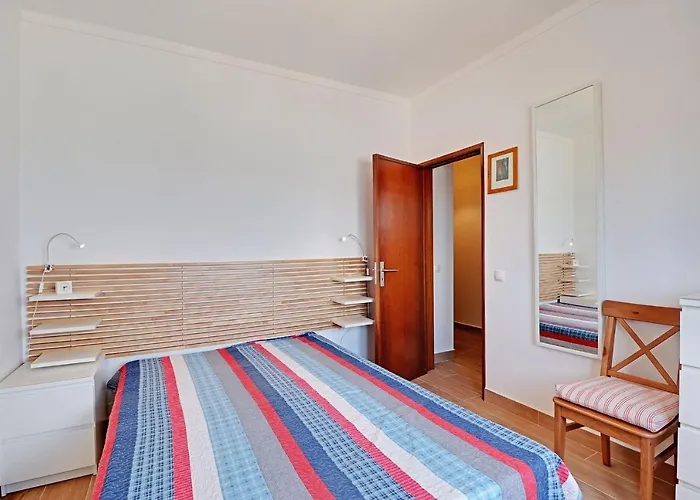 Marina View By Homing *