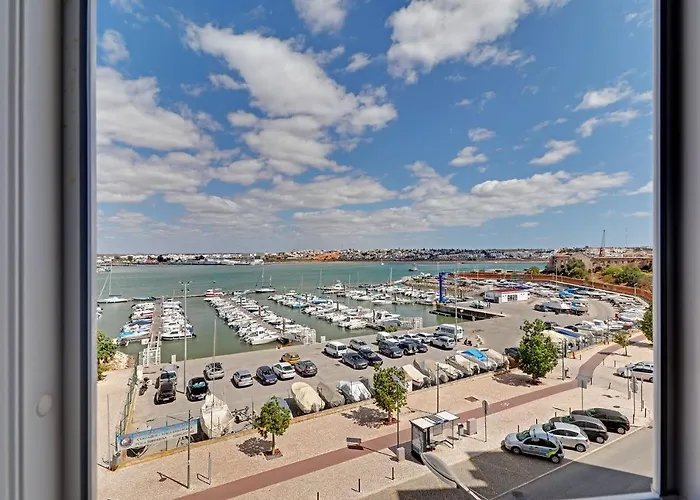 Marina View By Homing Portimão